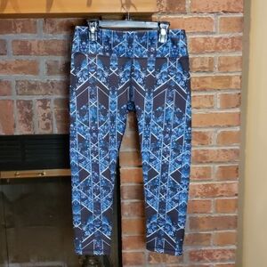 Prana Yoga Blue Patterned Capri Pants